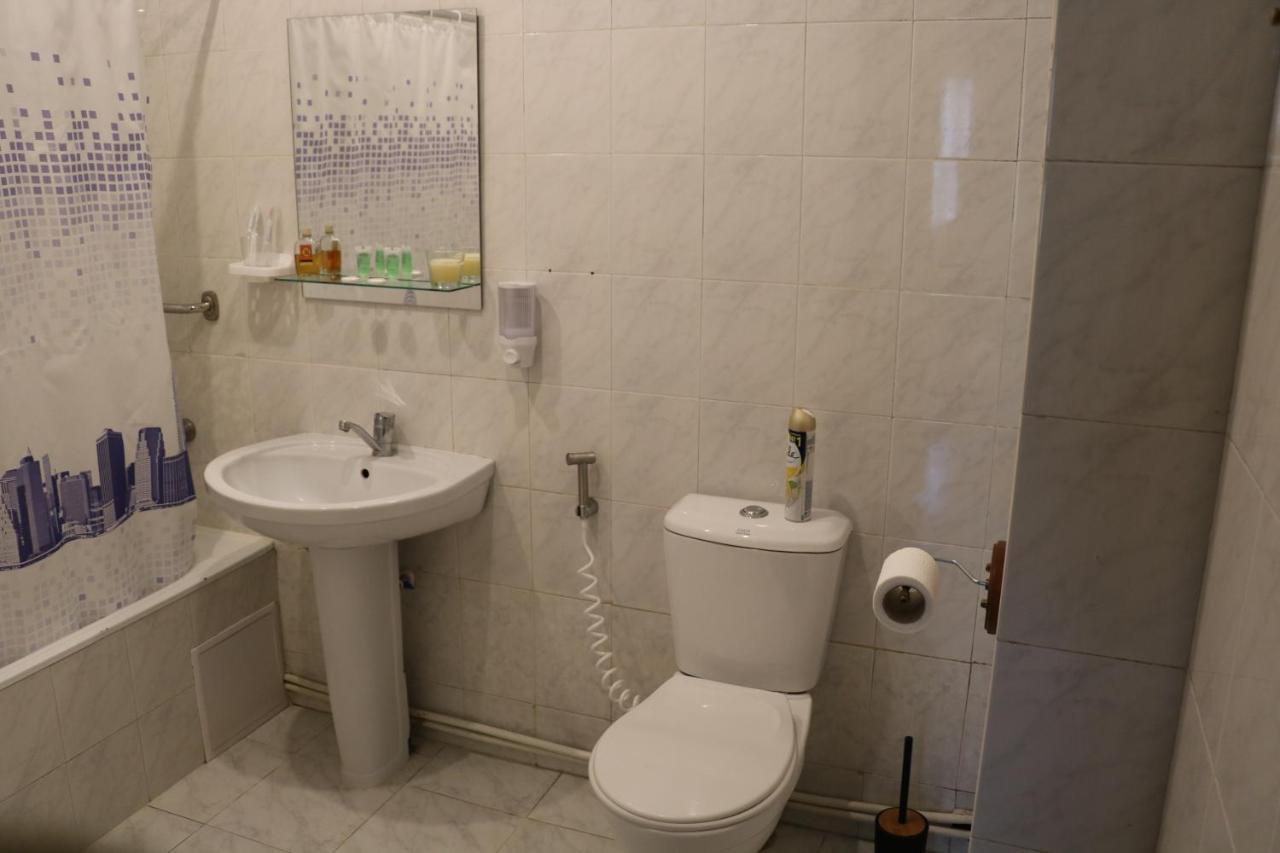 Apartment 11 Ґюмрі Екстер'єр фото
